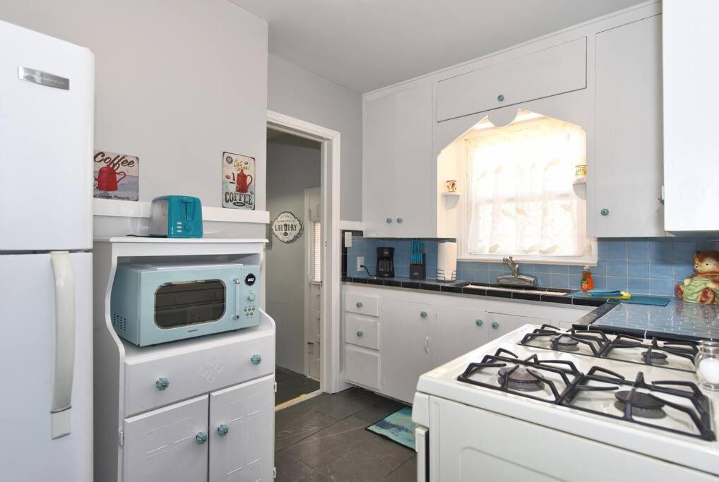 Blue Flamingo'S Charming Home-Heart Of Tulsa2- Cherry St-Expo-11Th Ngoại thất bức ảnh