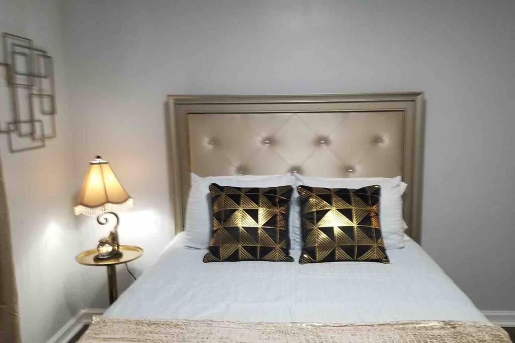 Blue Flamingo'S Charming Home-Heart Of Tulsa2- Cherry St-Expo-11Th Ngoại thất bức ảnh