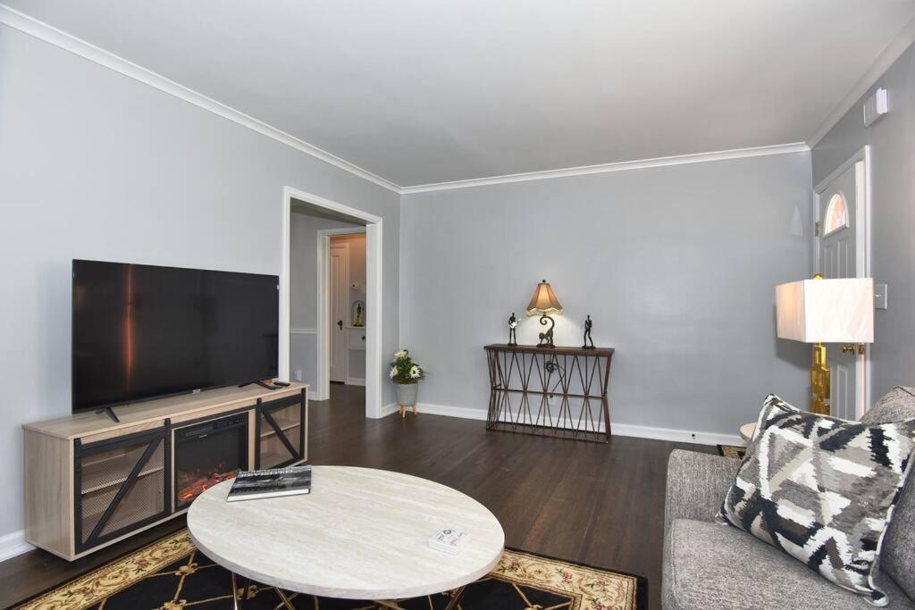 Blue Flamingo'S Charming Home-Heart Of Tulsa2- Cherry St-Expo-11Th Ngoại thất bức ảnh