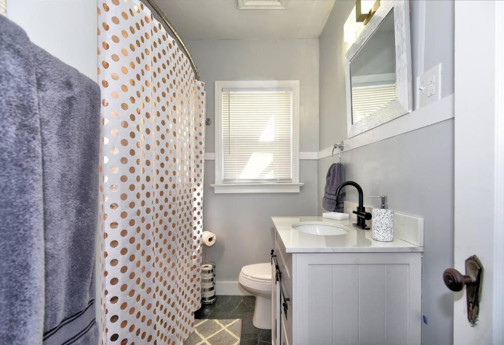 Blue Flamingo'S Charming Home-Heart Of Tulsa2- Cherry St-Expo-11Th Ngoại thất bức ảnh